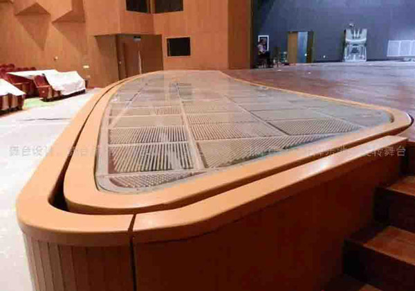 �������� �����ڗU